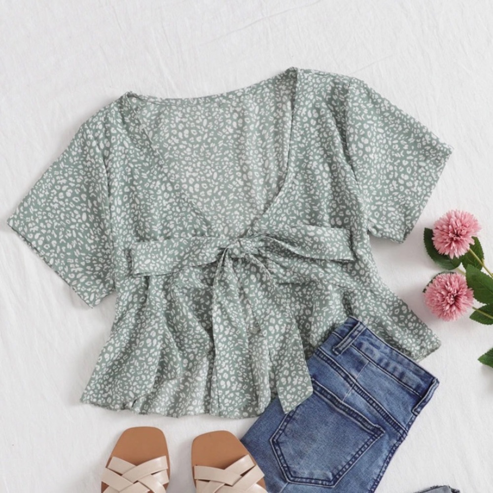 Green-white blouse